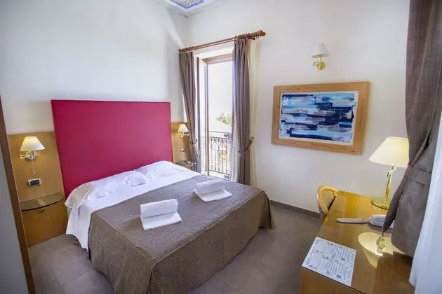 Tek Büyük Yataklı Oda, Deniz Manzaralı