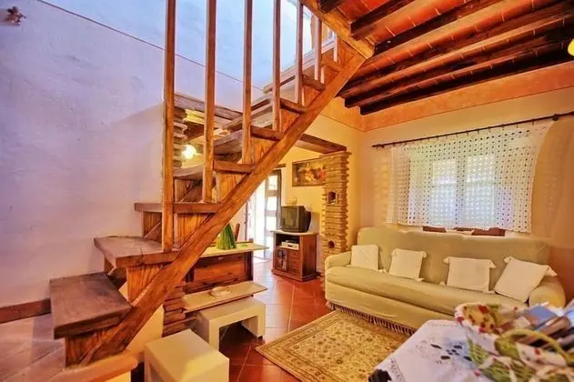 Panoramic Ev, 3 Yatak Odası, Kişiye Özel Havuzlu (Casa Margherita 1)