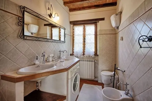 Ev, 3 Yatak Odası, Kişiye Özel Havuzlu