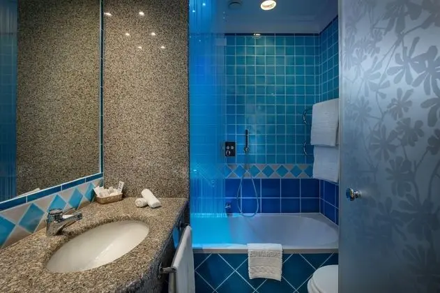 Deluxe Tek Büyük Yataklı Oda, 1 Yatak Odası, Deniz Manzaralı