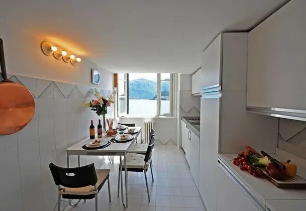 Honeymoon Apart Daire, Birden Çok Yatak, 2 Banyolu, Bahçeli (Villa Margherita Grande)