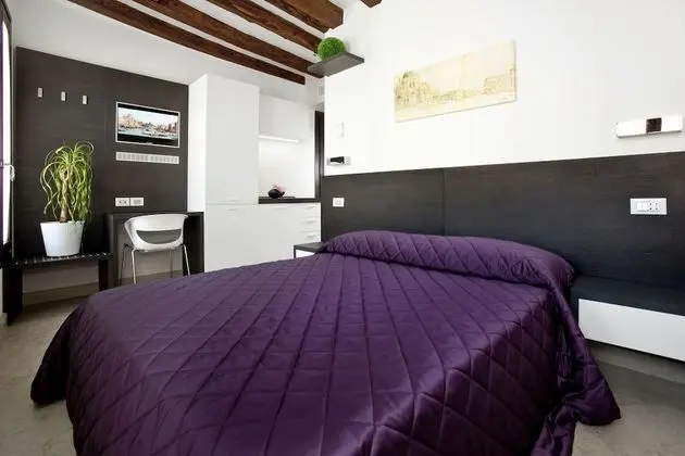 Classic Tek Büyük Yataklı Oda