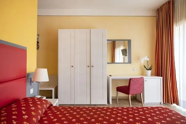 Superior Tek Büyük Yataklı Oda, Deniz Manzaralı