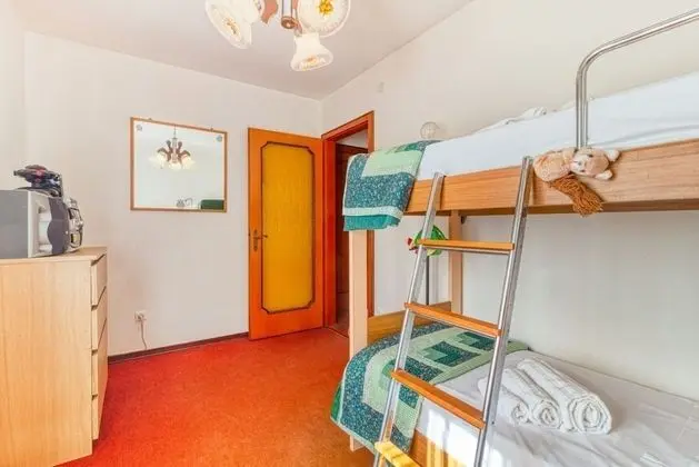 Apart Daire, 2 Yatak Odası (AURISINA 10/D PT)
