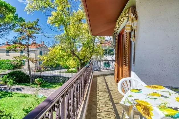 Apart Daire, 3 Yatak Odası (AURISINA 10/D 1° P)