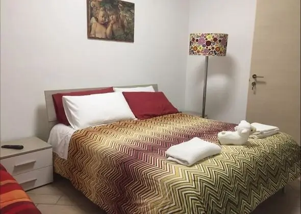 Tek Büyük Yataklı Oda