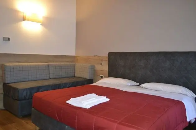 Superior Üç Kişilik Oda, Balkon, Dağ Manzaralı
