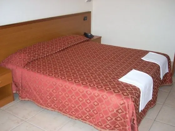 Standard Tek Büyük veya İki Ayrı Yataklı Oda, Balkon