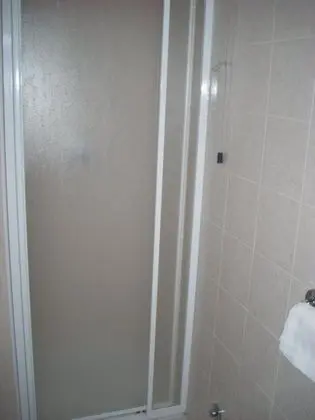 Standard Tek Büyük veya İki Ayrı Yataklı Oda, Balkon