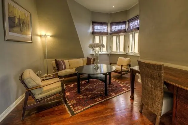 Comfort Süit, 2 Yatak Odası, Sigara İçilmez, Bahçe Manzaralı (King)