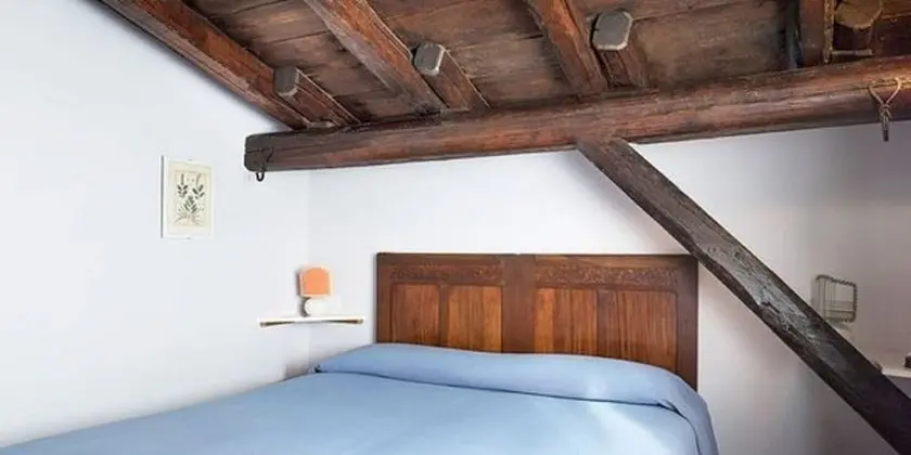 Tek Büyük Yataklı Oda (Palme)