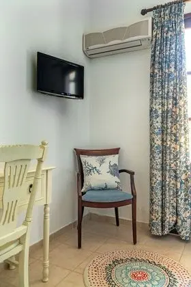 Üç Kişilik Oda, Kısmi Deniz Manzaralı