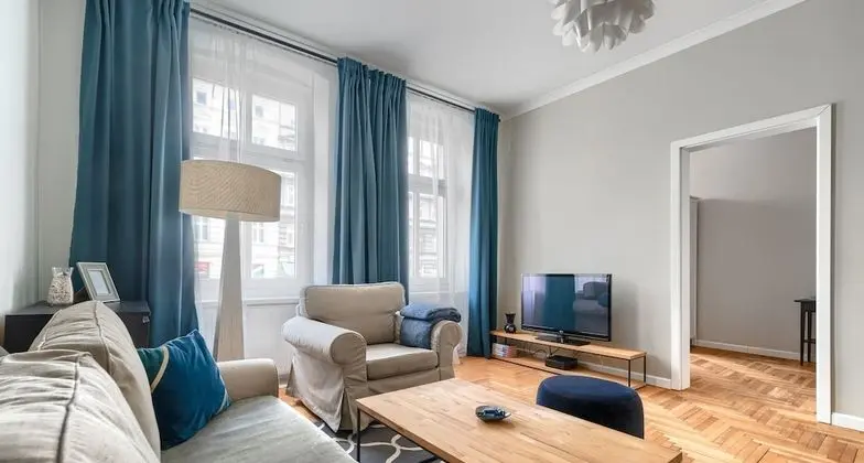 Superior Apart Daire, 1 Büyük (Queen) Boy Yatak ve Çekyat, Sigara İçilmez