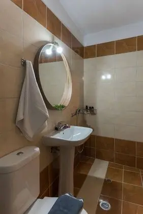 Ev, Birden Çok Yatak, Sigara İçilmez