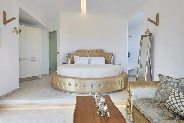 Süit, 1 Yatak Odası (The King's Throne Suite)