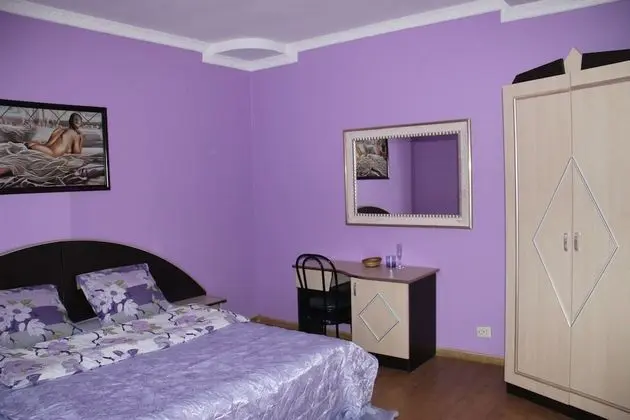 Tek Büyük Yataklı Oda