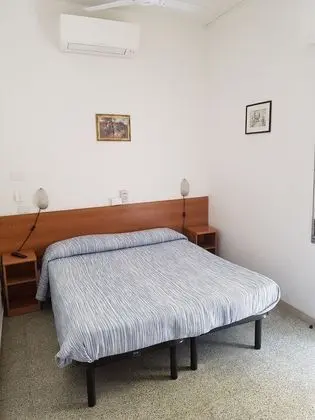 Tek Büyük veya İki Ayrı Yataklı Oda, 1 Çift Kişilik Yatak, Balkon