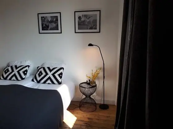 Comfort Tek Büyük Yataklı Oda