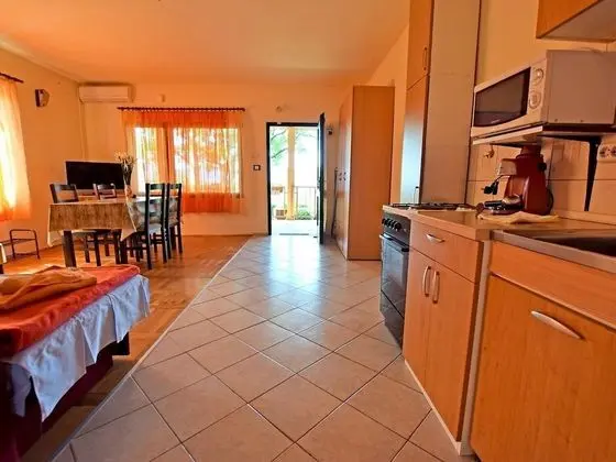 Apart Daire (Mari - 30m from the sea - A3(3+1))