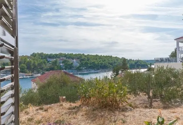 Apart Daire (Mari - great location 30m from the se)