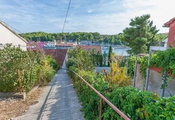 Apart Daire (Mari - great location 30m from the se)
