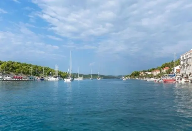 Apart Daire (Mari - great location 30m from the se)