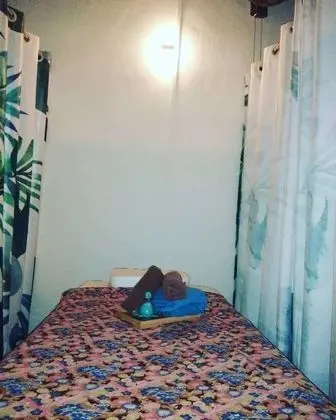 Tek Kişilik Oda, 1 Tek Kişilik Yatak, Sigara İçilmez