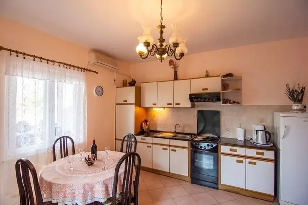 Apart Daire (Mari - peaceful and quiet location - )