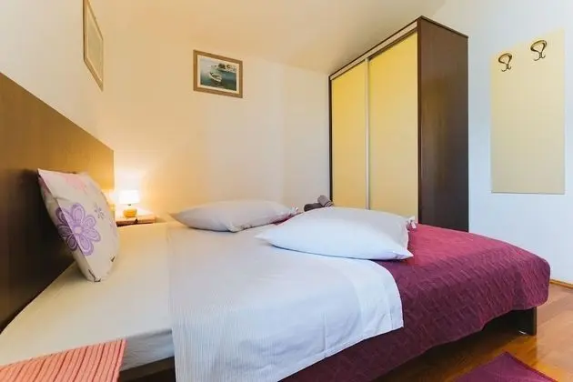 Apart Daire (Mari - sea view apartments - A4(4) Re)