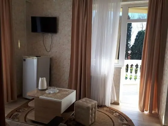 Family Süit, Balkon