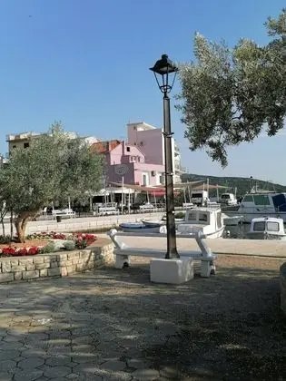 Apart Daire (Maria - 100 m from sea - A1(2))