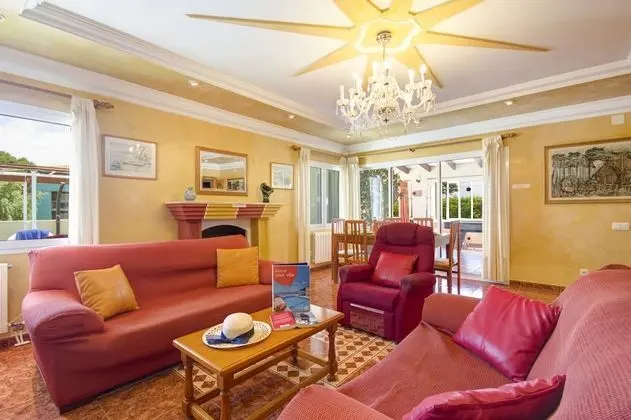 Villa, 4 Yatak Odası, Kişiye Özel Havuzlu