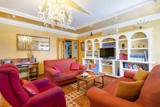 Villa, 4 Yatak Odası, Kişiye Özel Havuzlu