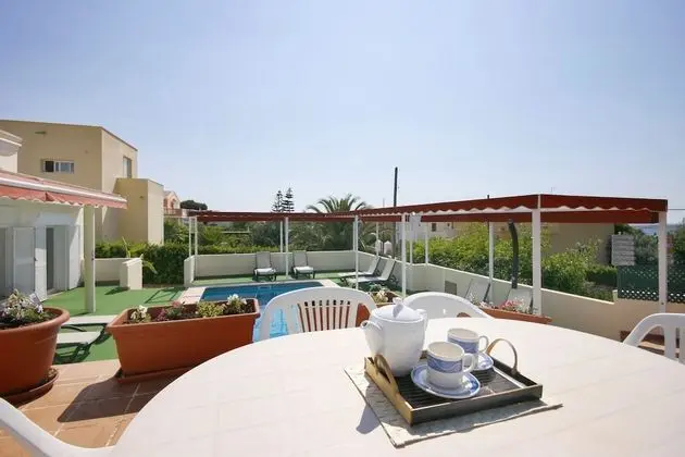 Villa, 4 Yatak Odası, Kişiye Özel Havuzlu