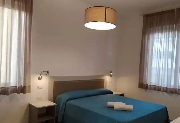 Panoramic Tek Büyük veya İki Ayrı Yataklı Oda