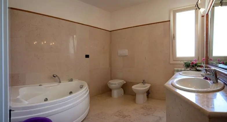 Villa, 5 Yatak Odası