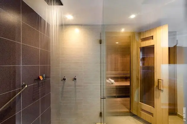 Superior Süit, Sigara İçilmez, Sauna