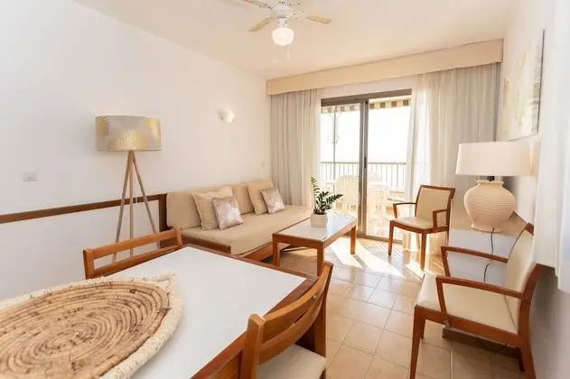 Apartamento familiar, vistas al mar