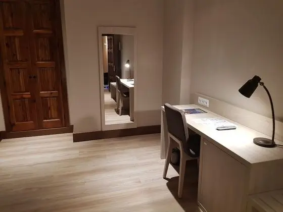 Tek Büyük Yataklı Oda