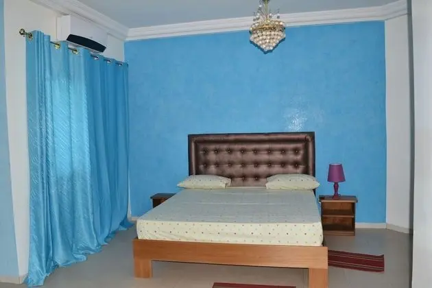 Senior Stüdyo Süit, Küvet (Bleue)