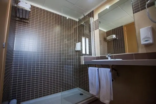 Superior Dört Kişilik Oda, Balkon