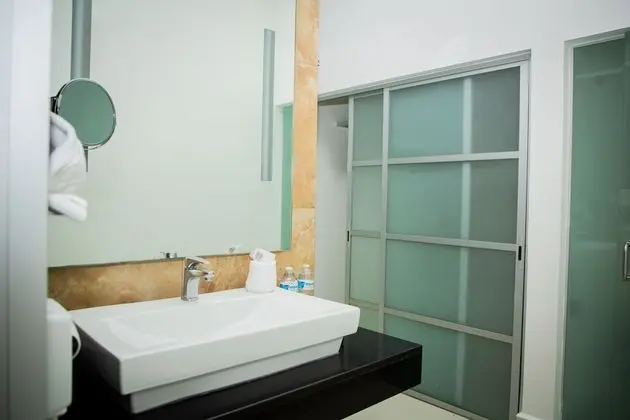 Master Suite two double beds