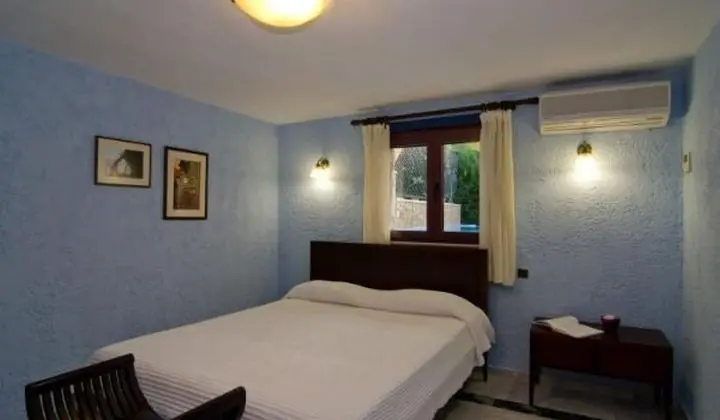 Executive Villa, 4 Yatak Odası, Kişiye Özel Havuzlu, Havuz Manzaralı (Artemis)