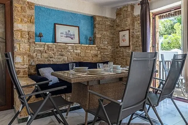 Executive Villa, 4 Yatak Odası, Kişiye Özel Havuzlu, Havuz Manzaralı (Artemis)