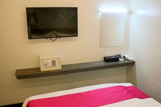 Standard Tek Büyük veya İki Ayrı Yataklı Oda