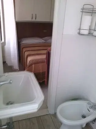 Üç Kişilik Oda, Balkon
