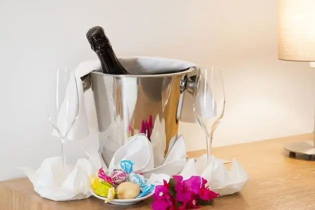 Classic Dört Kişilik Oda