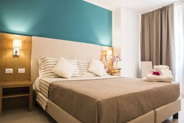 Classic Üç Kişilik Oda