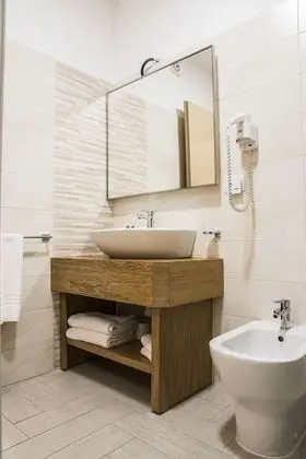 Deluxe Tek Büyük veya İki Ayrı Yataklı Oda