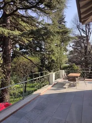 Executive Apart Daire, 3 Yatak Odası, Balkon, Bahçe Manzaralı